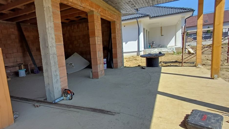 Casă individuală - Corunca - Poză 2