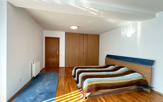 Casa de locuit | 6 camere | , 280 mp , Parcul Circului - Poză 9