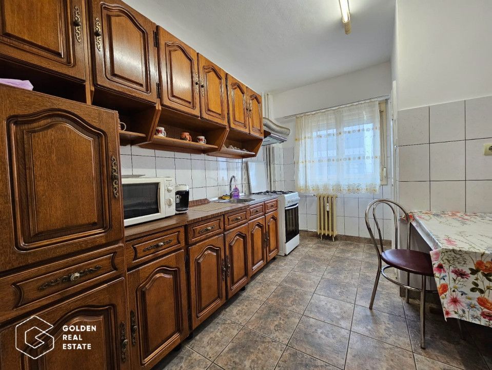 Apartament 2 camere, etaj 4, zona Intim - Poză 5