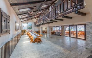 Pensiune Rosenau de vânzare - Afacere la cheie lângă Cetatea Râșnov - Poză 5