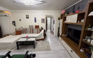 Apartament 3 cam modern complet renovat - mobilat Campina- central - Poză 3