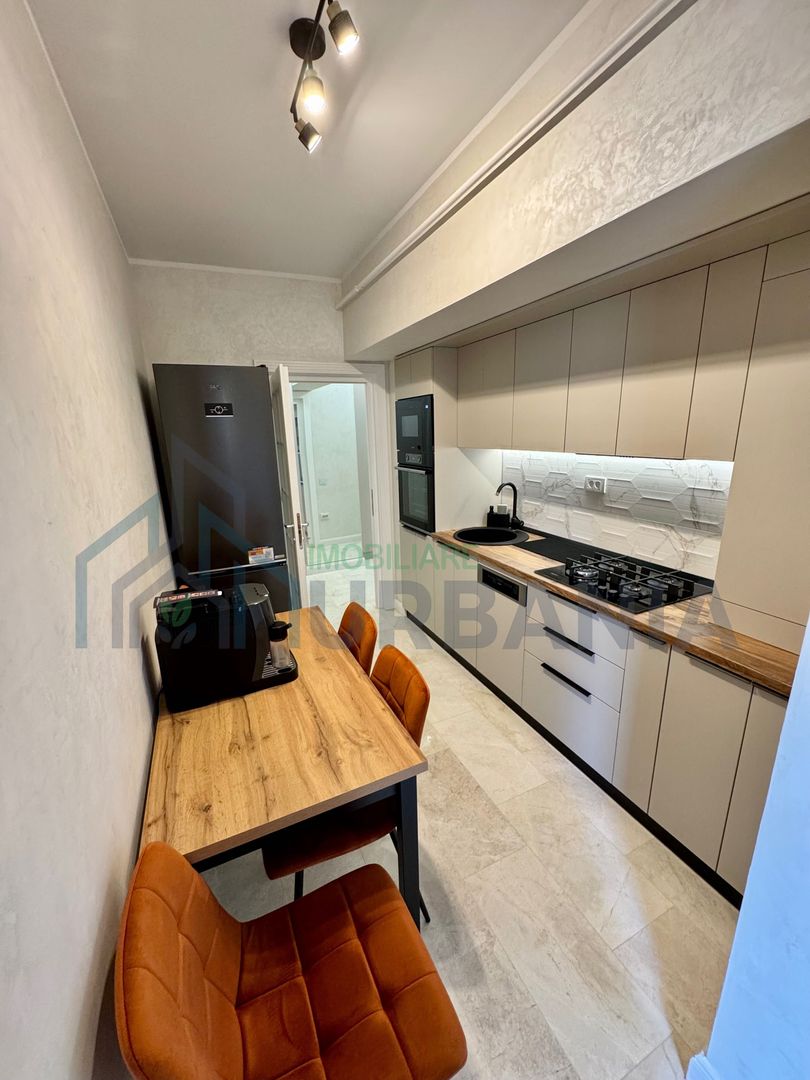 Prima închiriere - 2 camere amenajat Premium Royal Town - Poză 4