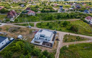 Vânzare, Casă Hi-Tech, 4 camere, str. Ion Suruceanu, Ialoveni - Poză 10