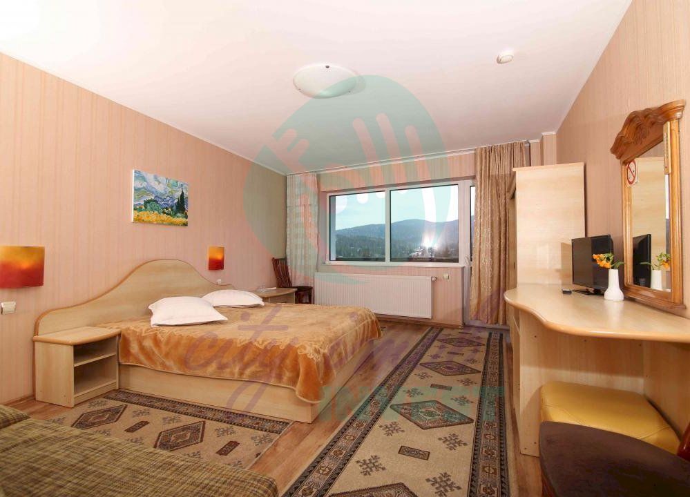 Vila cu 24 de camere cu priveliste superba ideal investitie in PREDEAL - Poză 21