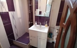 CENTRU - Birou pe Bdul Mamaia-Capitol - Poză 7