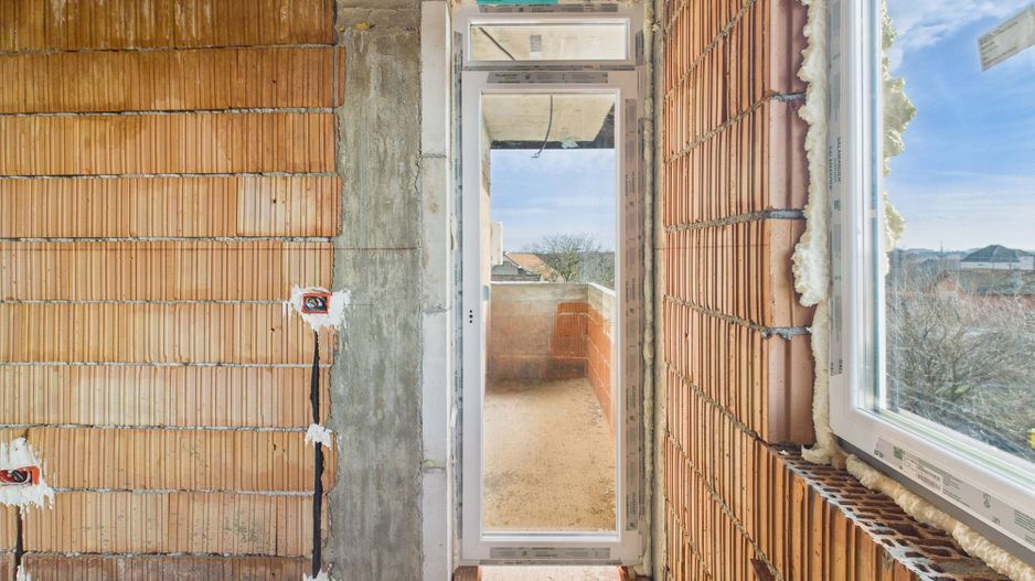 Penthouse cu terasă generoasă, în centrul Chișodei - Poză 7