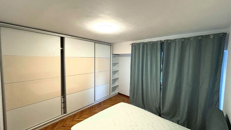 Apartament cu 2 camere unical , Bulevardul Unirii - Poză 5