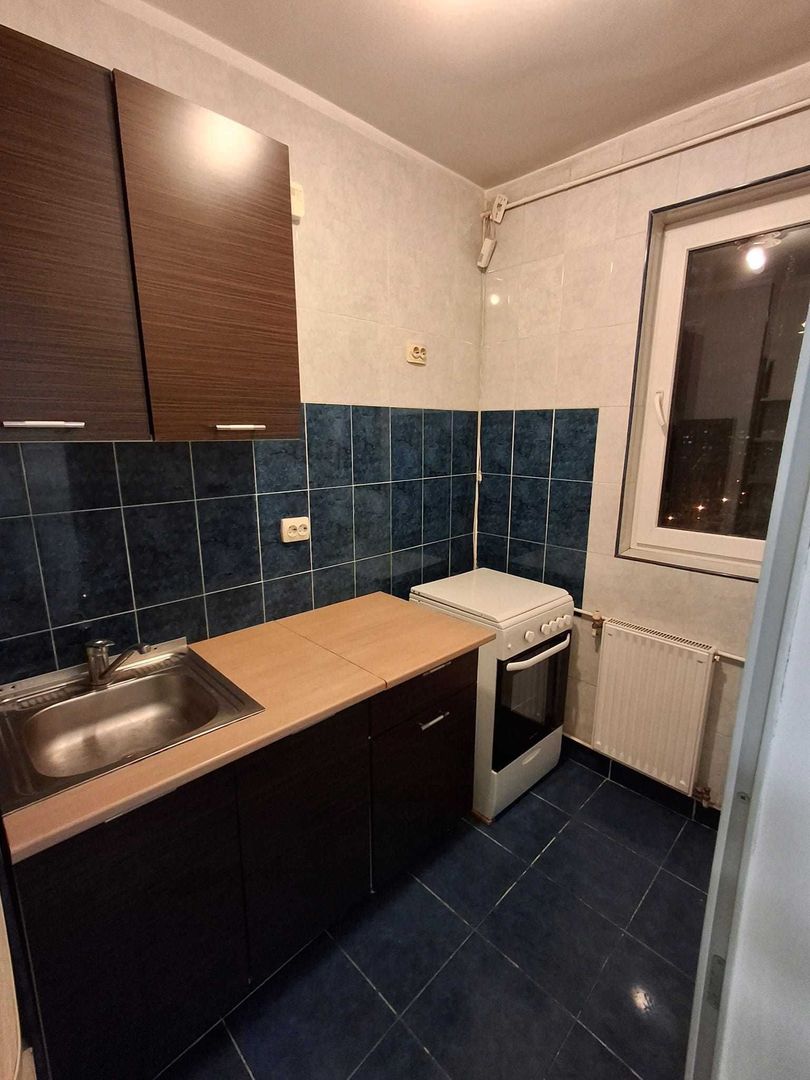 Garsoniera, str. Sibiu, Drumul Taberei-Favorit, sector 6 - Poză 6