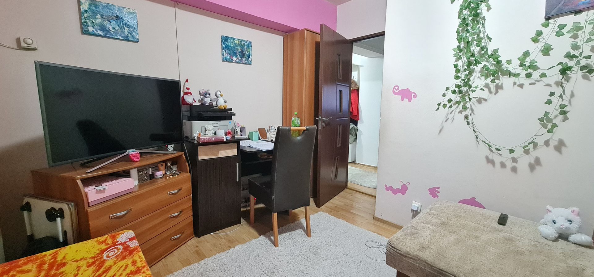 Apartament 2 camere decomandat insorit semimobilat Calea Bucuresti - Poză 4