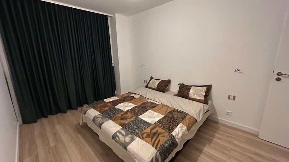 Apartament 3 camere - 74 mp - 2 Parcari -  Frunzisului - Poză 3