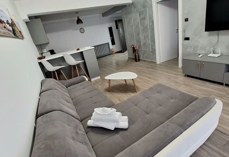 De vanzare apartament 2 camere Casa Del Mar - Mamaia Nord - Poză 4