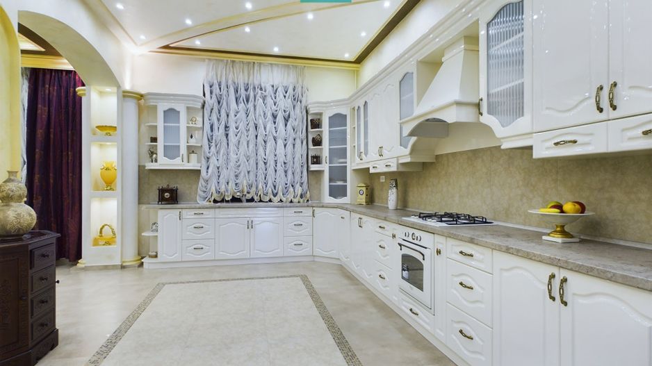 Vilă luxoasă cu o casă de oaspeți în Serbia - Poză 4