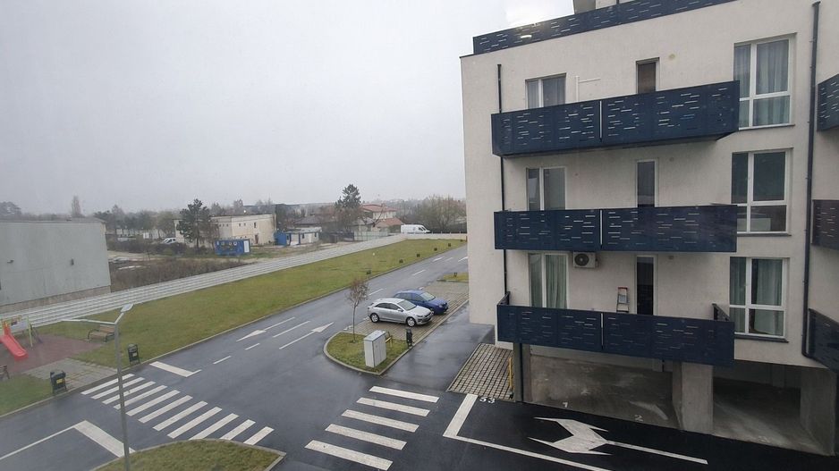 Apartament 3 camere, prima închiriere, la 25 minute de de Gara de Nord - Poză 7