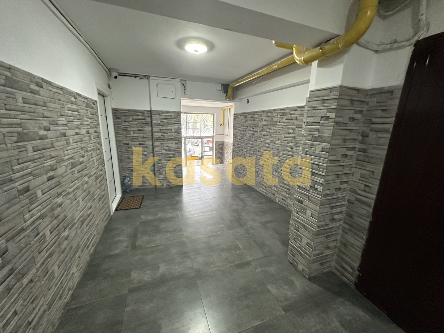 Apartament 2 Camere Vanzare | Metrou Gorjului | Renovat - Poză 25