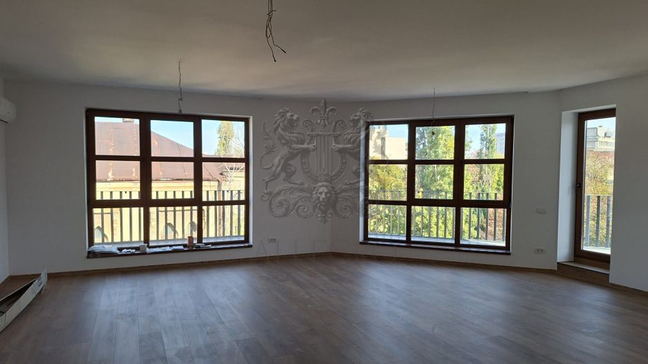 Parc Cazzavillan | Penthouse | 140 mp utili | 180 mp Terasa - Poză 1