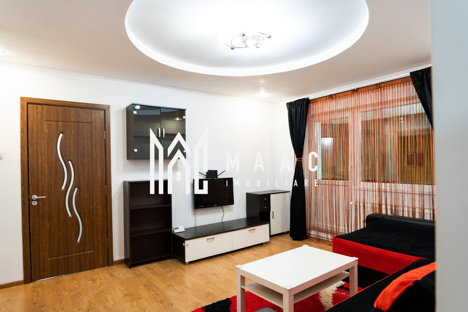 Apartament 3 camere | Etaj 1 | Zona Turnisor | 2 Balcoane - Poză 2