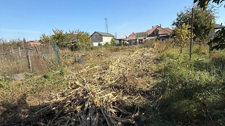 Casă în Ungheni preț 75.000 . 1100 mp teren - Poză 7