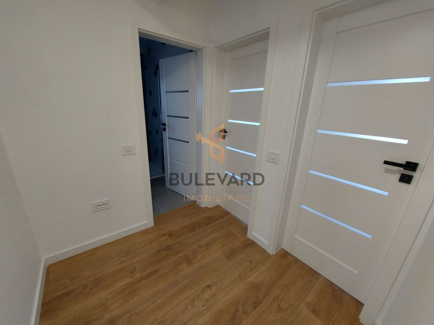 Casa de tip duplex,  zona strazii Crizantemelor! - Poză 9