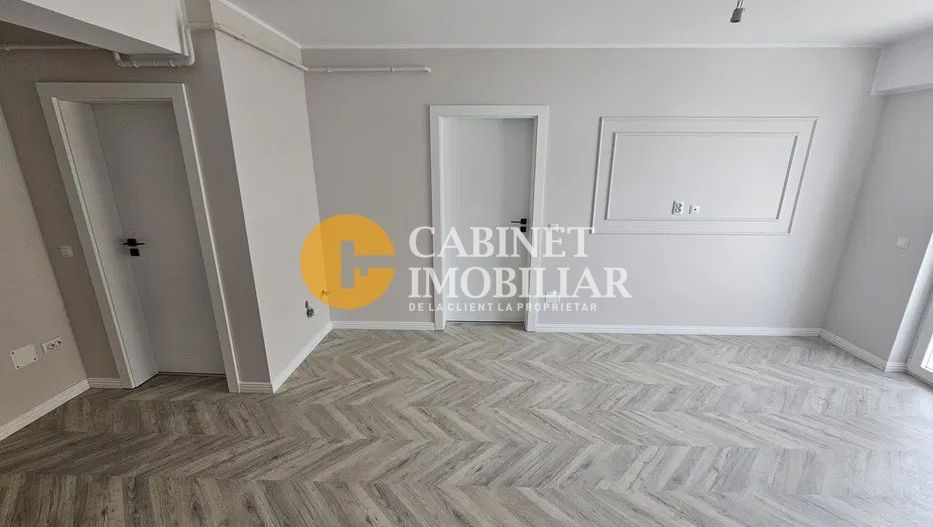 Cug- Apartament cu 1 Camera -38 Mp + Loc de Parcare - Poză 2