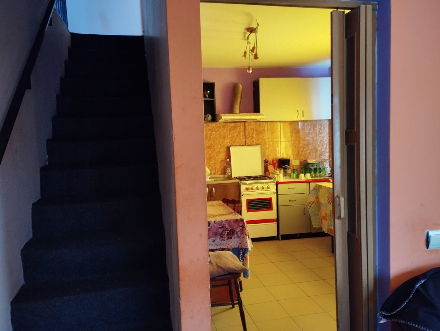 DARZA - CREVEDIA, CASA 7 CAMERE - Poză 6