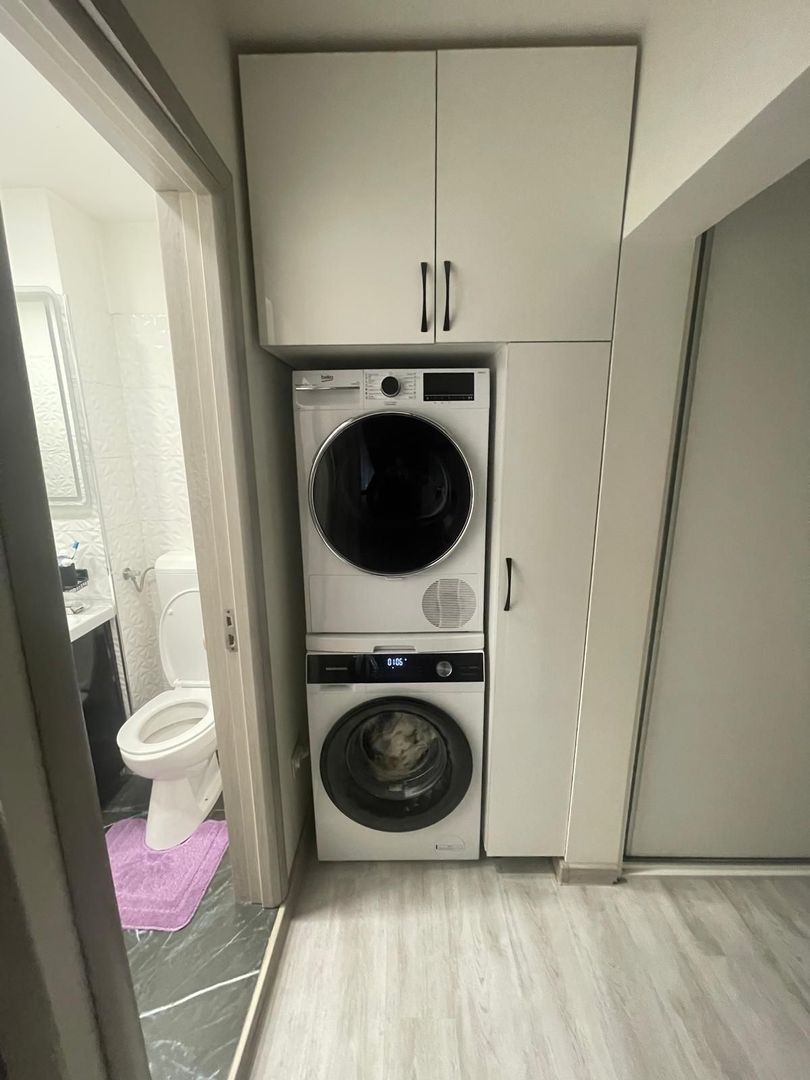 Vanzare apartament 3 camere in Titan, 5 minute metrou Grigorescu, renovat total - Poză 3