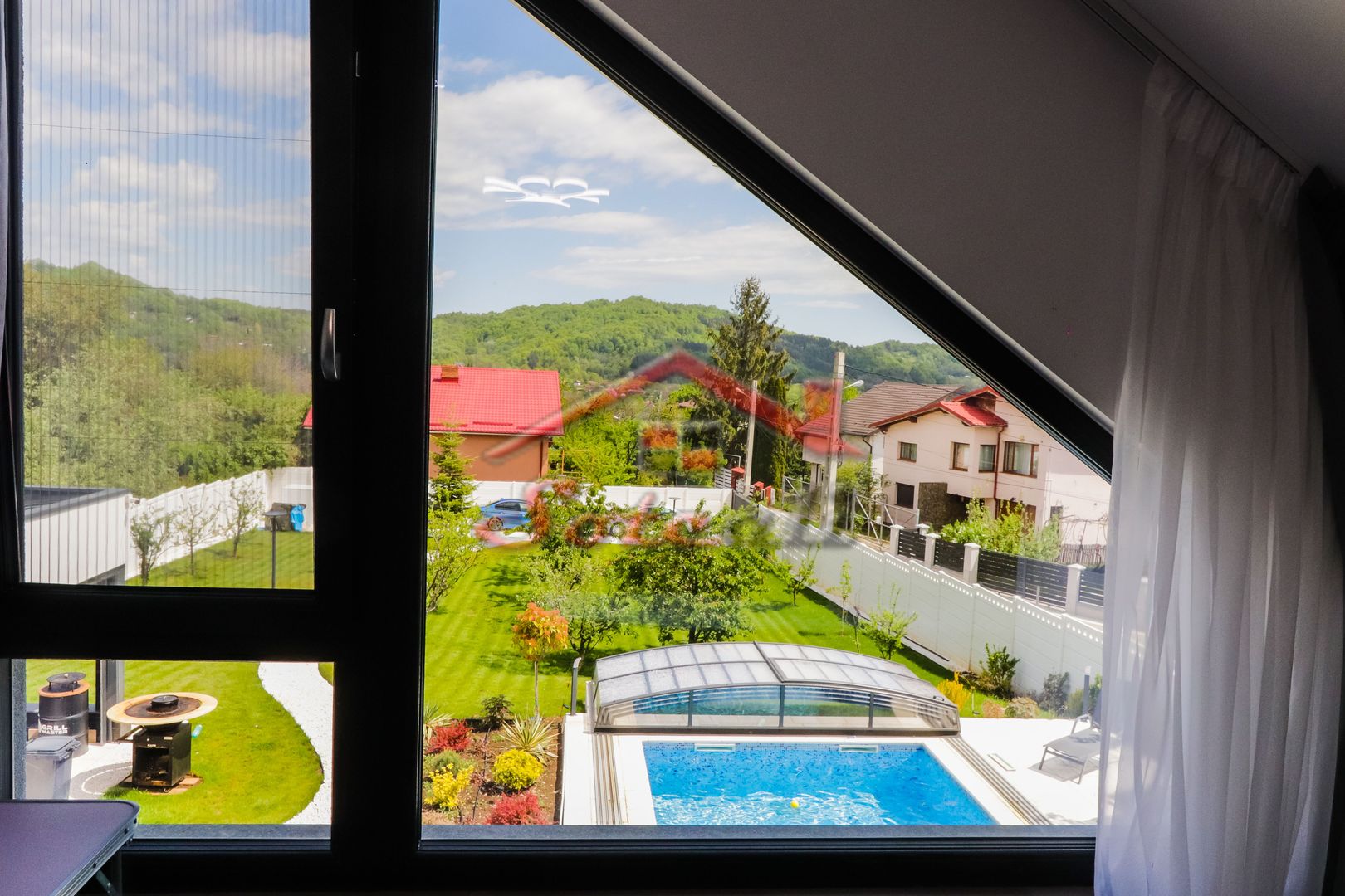 VILĂ MODERNĂ DE LUX CU PISCINĂ, FOTOVOLTAICE ȘI FOIȘOR – BREAZA - Poză 88