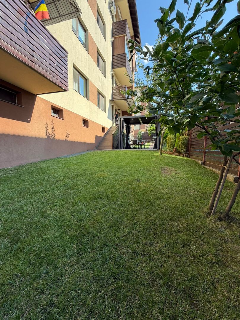 Apartament 3 camere, curte, boxa, parcare, Sub Cetate - Poză 45