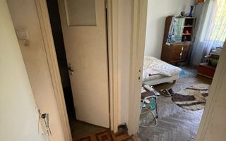 URGENT 3 camere SD etaj 4 - boxa - CT - Se accepta credit! - Poză 2