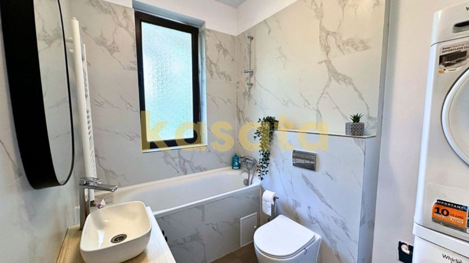 Oportunitate Rară | Apartament de 4 camere cu curte | Damaroaia - Poză 11