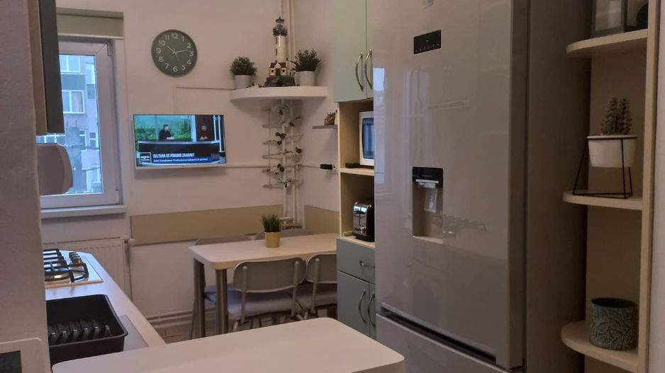 Lipovei | 3 Camere | Decomandat | Etaj Intermediar | Garaj in CF. - Poză 4