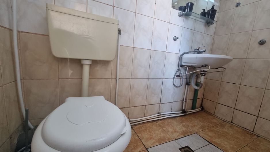 Pensiune aproape de plaja cu potential ridicat -Eforie nord - Poză 11