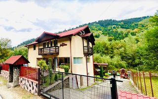 Casa de vacanta / Pensiune / Voineasa - Poză 2