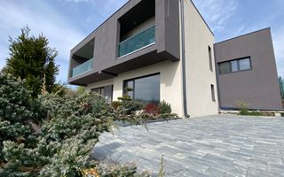 Casa individuala LA CHEIE (partial mobilata) Selimbar Sibiu - Poză 1