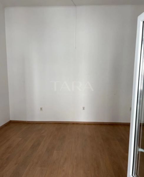 Apartament Versatil în Centru – Ideal Locuință sau Business - Poză 6