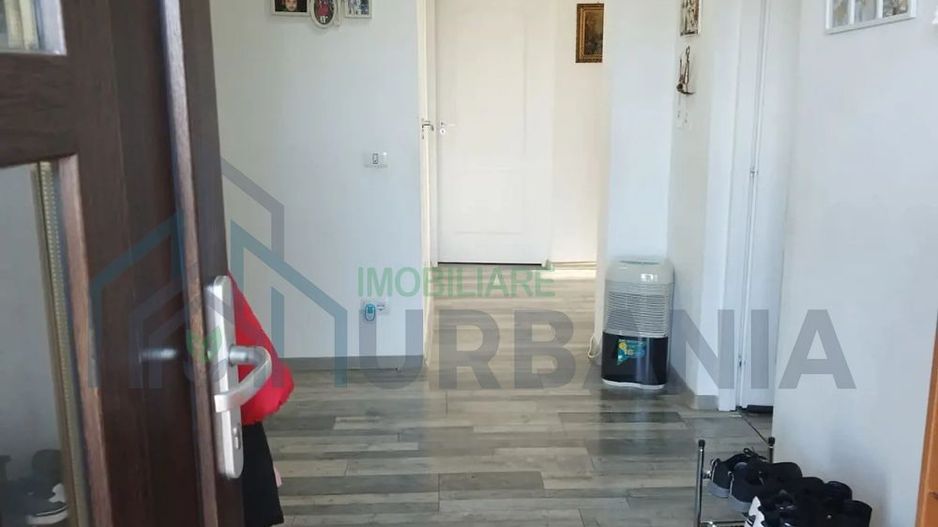 Vând casă plan parter plus mansardă - Poză 2