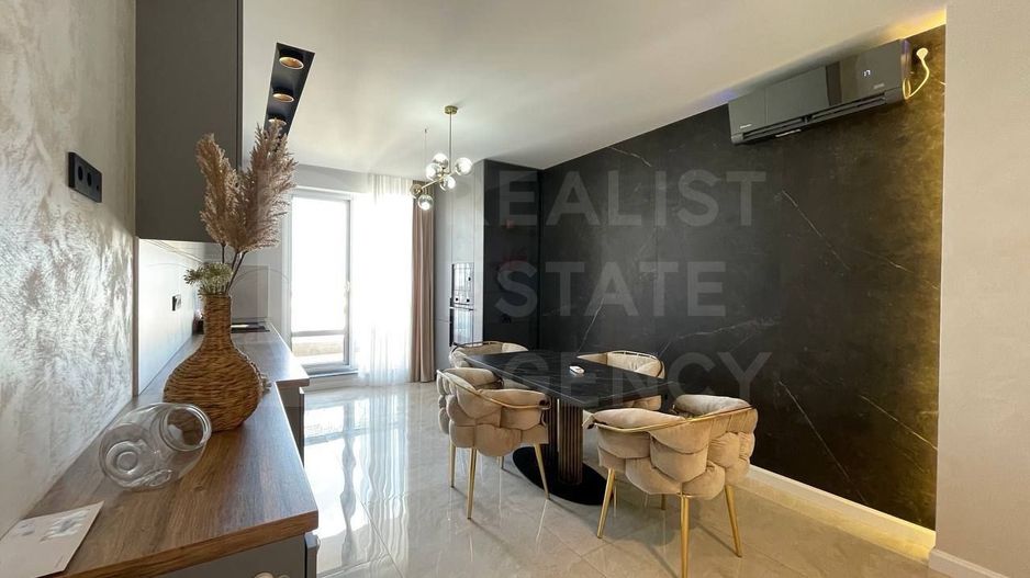 Chirie, apartament, 3 cameră, strada Liviu Deleanu, Buiucani - Poză 1