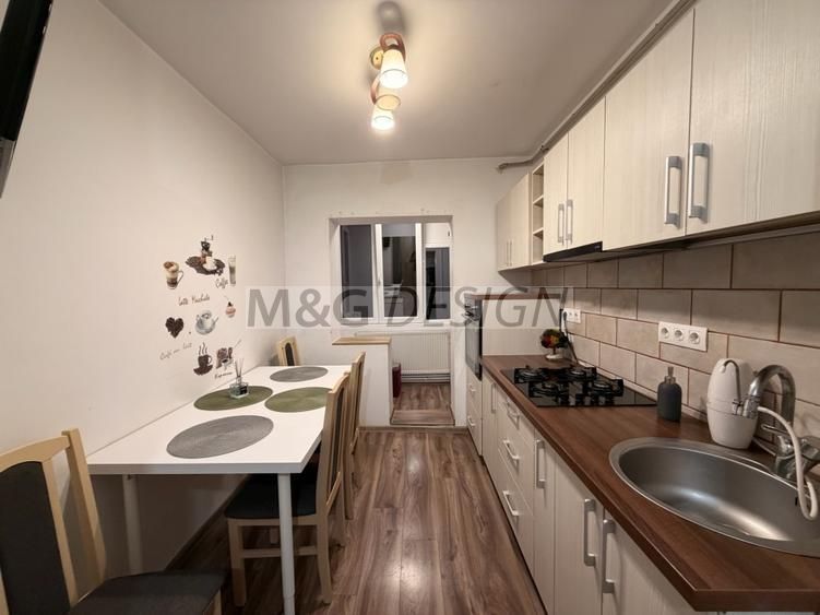 Apartament 3 camere Lipovei - Poză 2
