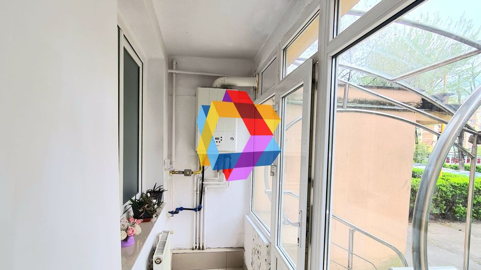 Spatiu birouri de închiriat Brasov - 60 mp # spatii-comerciale-brasov.ro - Poză 9