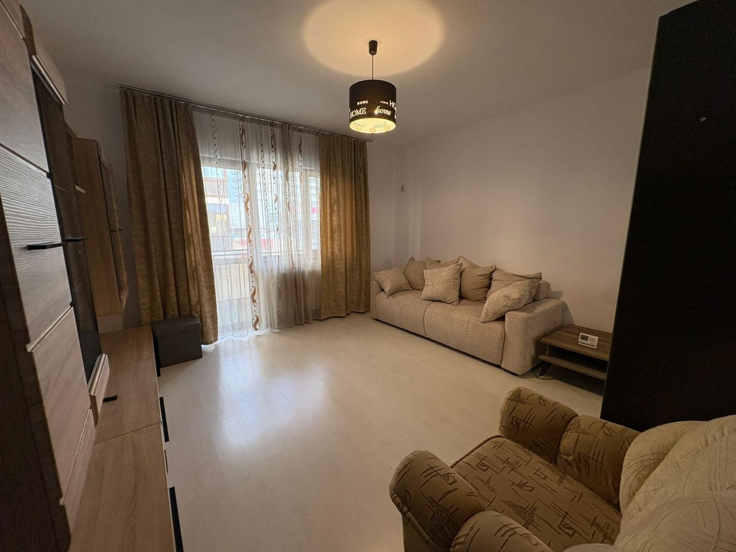 AP. 2 CAMERE APARATORI, CENTRALA PROPRIE, BUCATARIE INCHISA, METROU - Poză 3