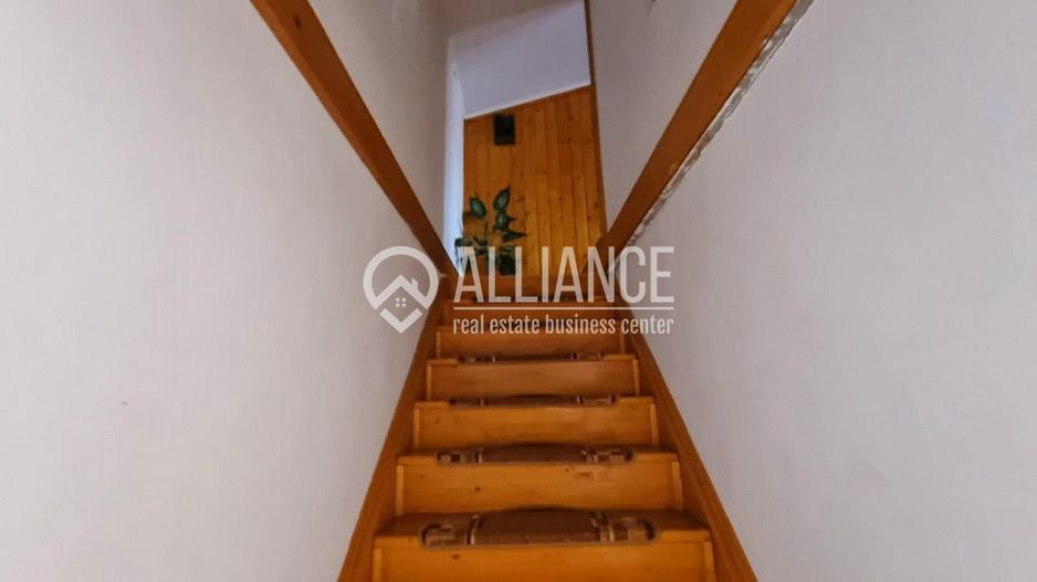 Brătianu Constanta(COD 07) Vila -  P+1+M cu 7 camere - Poză 24