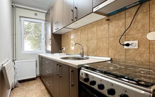 Apartament 2 camere, primitor, cu boxa, zona Central - Take Ionescu - Poză 6