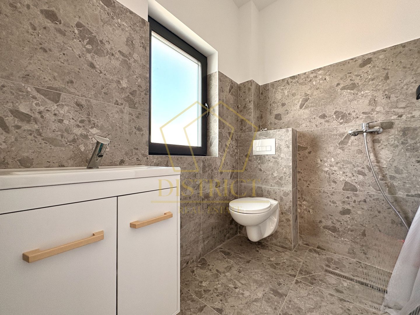 Duplex modern cu 4 camere si 3 bai | Mosnita Noua | VALERY - Poză 11