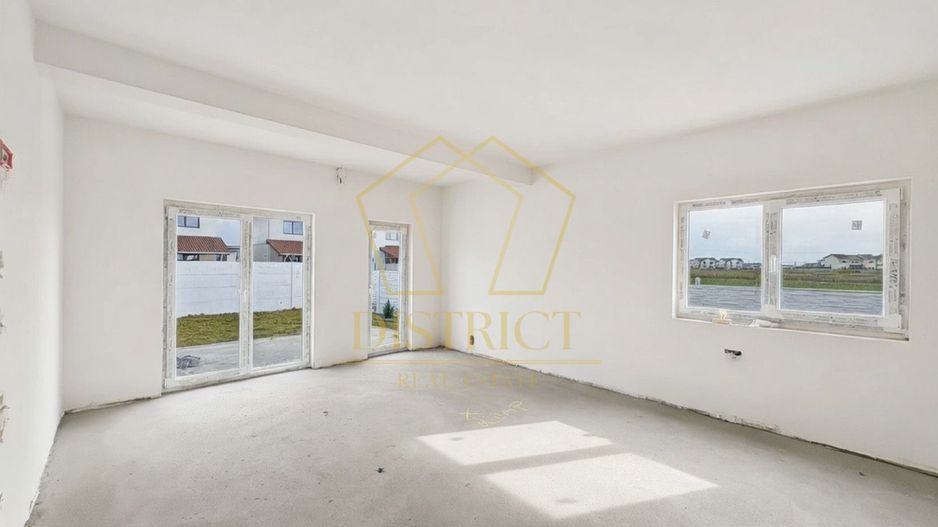 Duplex cu 4 camere, despărțit prin camera tehnica | Mosnita Veche | Lidl - Poză 3