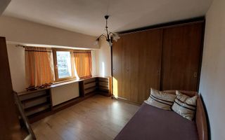 Apartament 2 camere, Ultracentral, decomandat - Poză 5