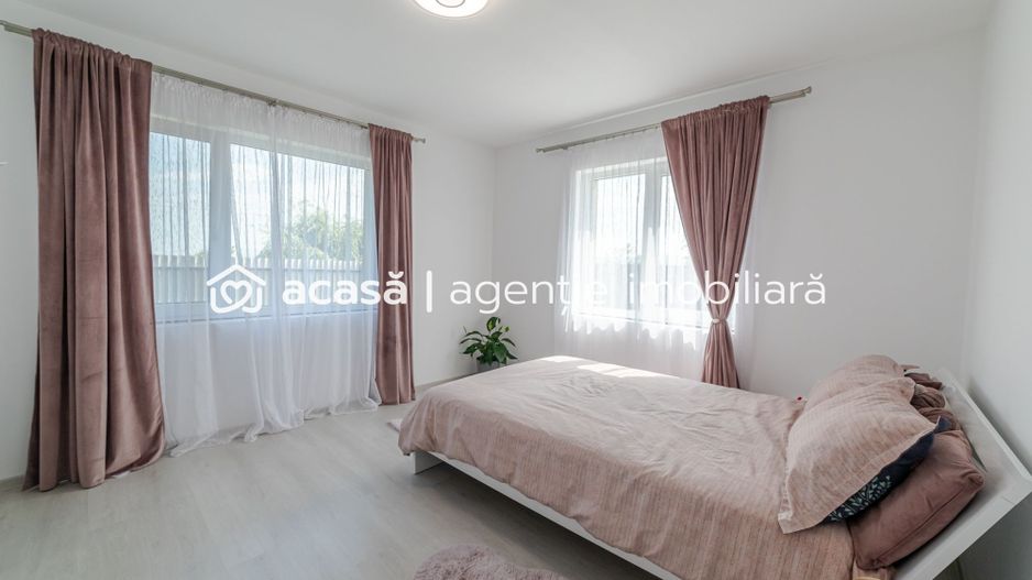 Nou! Casă frumoasă în Sâmbăteni - Poză 10