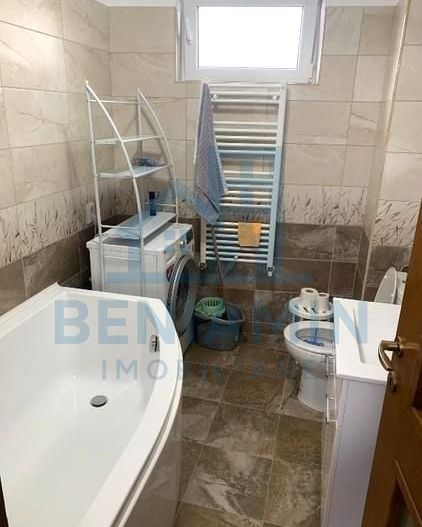 Apartament-2-Camere-Semidecomandate-53mp-Mobilat-Utilat-Parcare - Poză 8