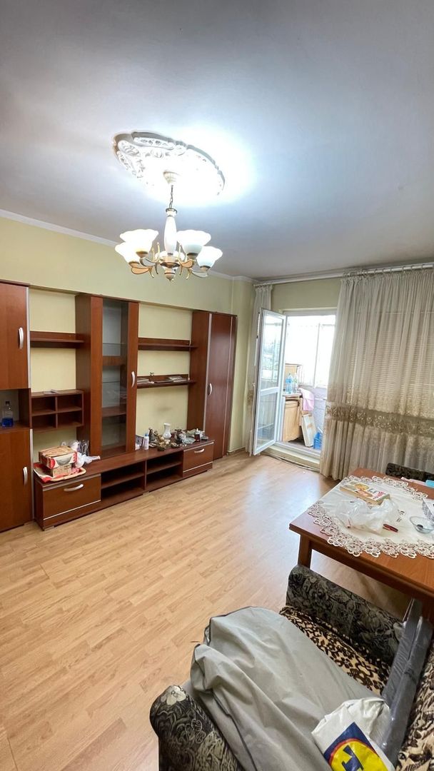 APARTTAMENT METROU ZONA MUNCII - Poză 1