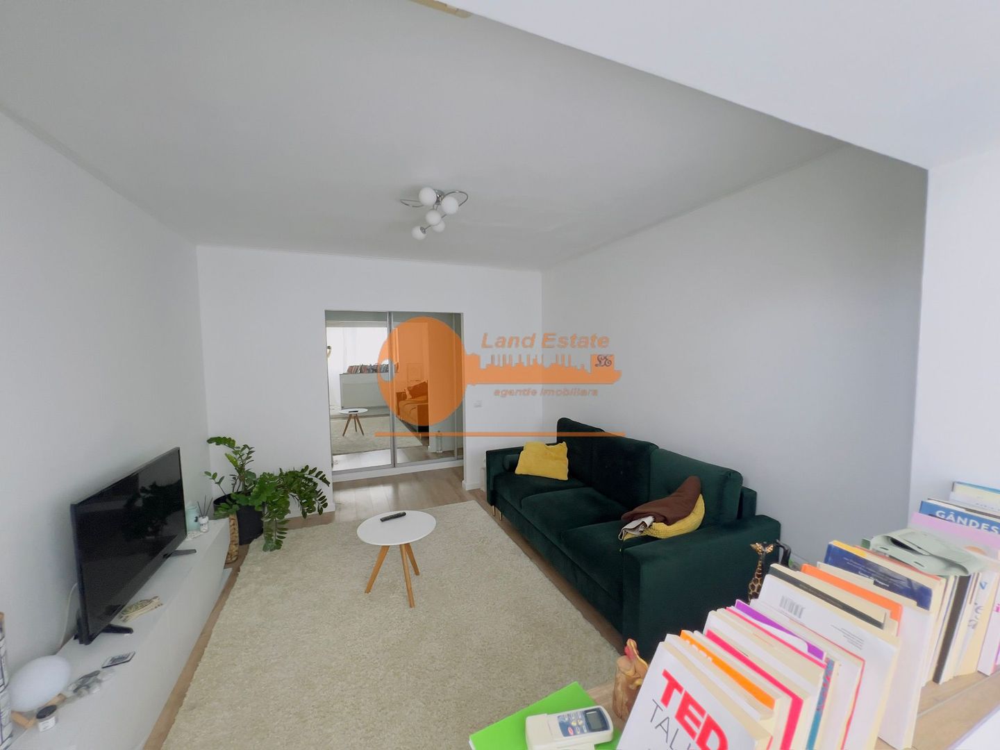 2 Camere la 4 minute de Metrou Obor ( Bloc Reabilitat ) - Poză 1