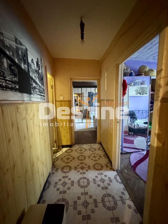 Apartament 3 camere et 1 Ultracentral Simeria - Poză 7