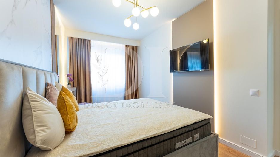 Apartament ultrafinisat / etaj intermediar / Zona Terra - Poză 13